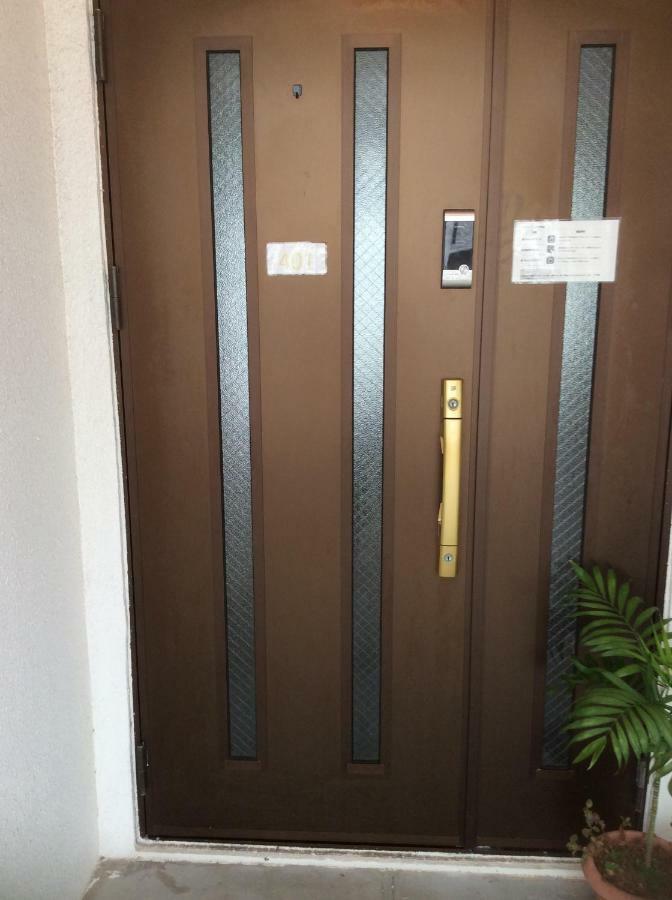 Utopia Mihama Чатан Екстериор снимка