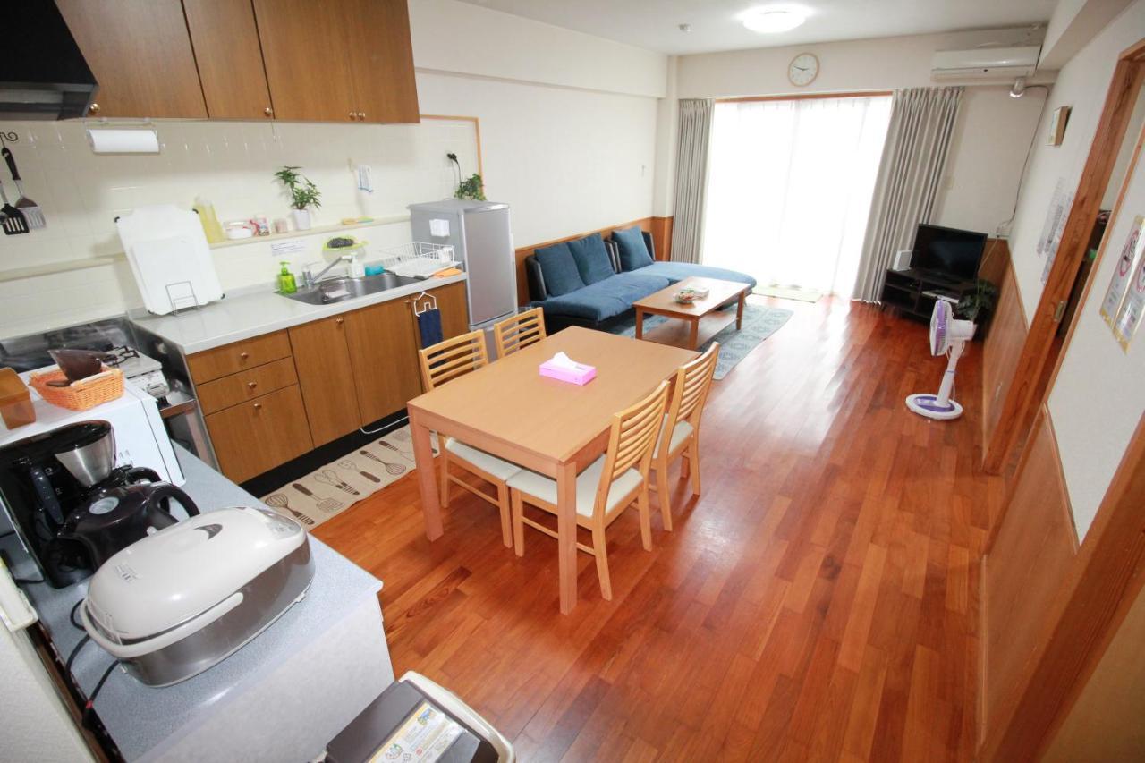 Utopia Mihama Чатан Екстериор снимка